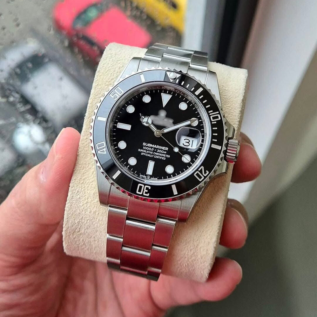 SUBMARINER BLACK