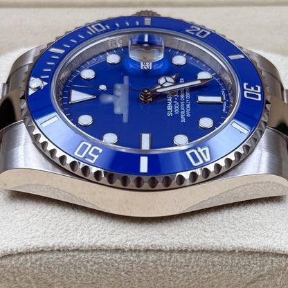SUBMARINER BLUE